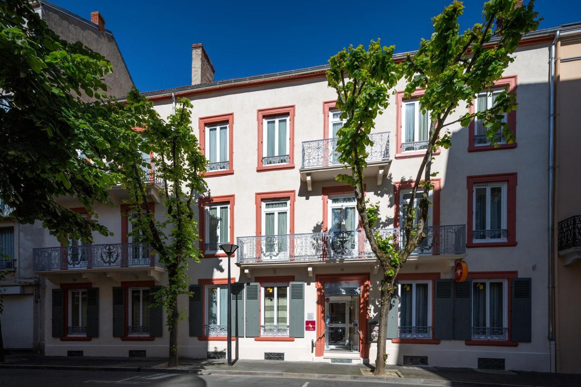 Hotel Arverna Vichy - Clt'Hotel Esterno foto