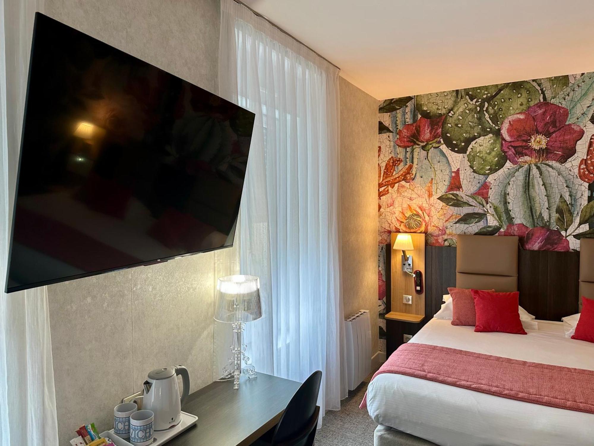 Hotel Arverna Vichy - Clt'Hotel Esterno foto